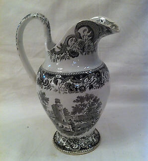 CARAFFA IN CERAMICA  DEI PRIMI DEL'900  CERAMIC CARAFE '900