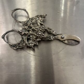 Antique Scissor Silver Italy  Forbici In Argento Uvaggio