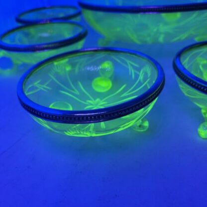 SET MACEDONIA GLASS SILVER URANIUM GLASS ARGENTO - immagine 13
