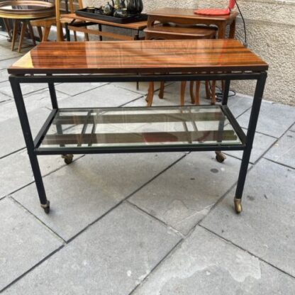 Tavolino vintage in vetro e metallo spazzolato su ruote di Zuenelli, anni '60 - immagine 9