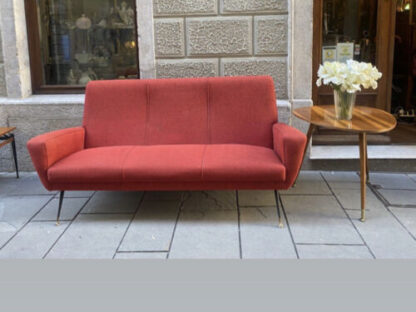 Sofa midcnetury divano modernariato red vintage