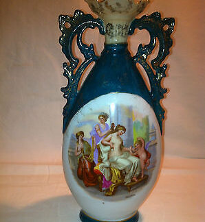 VASO IN PORCELLANA DEI PRIMI DEL'900